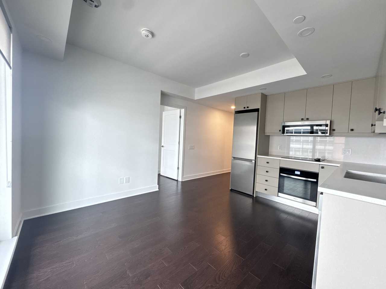 180 George St #1704 - Photo 7 of 23
