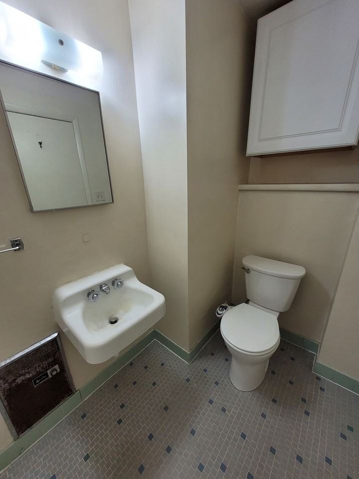 410 S. Main - Photo 7 of 16