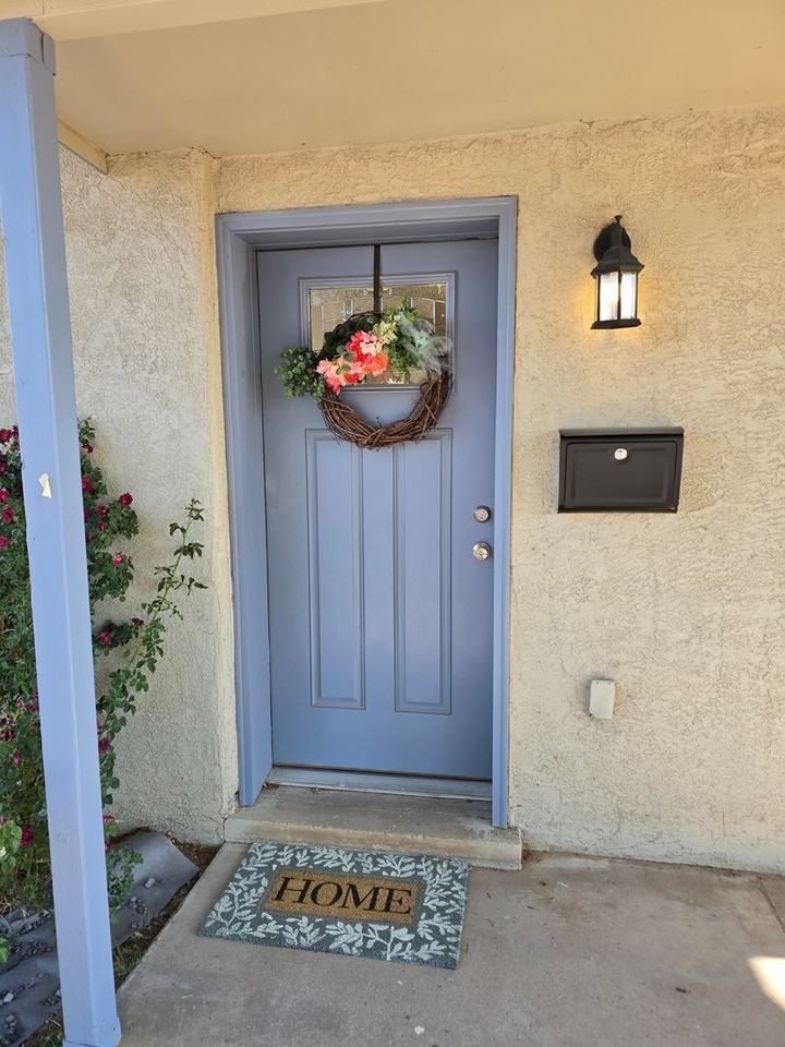 4823 Comanche Rd Ne - Photo 3 of 20