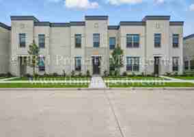 featured image of 2093 Luna Dr