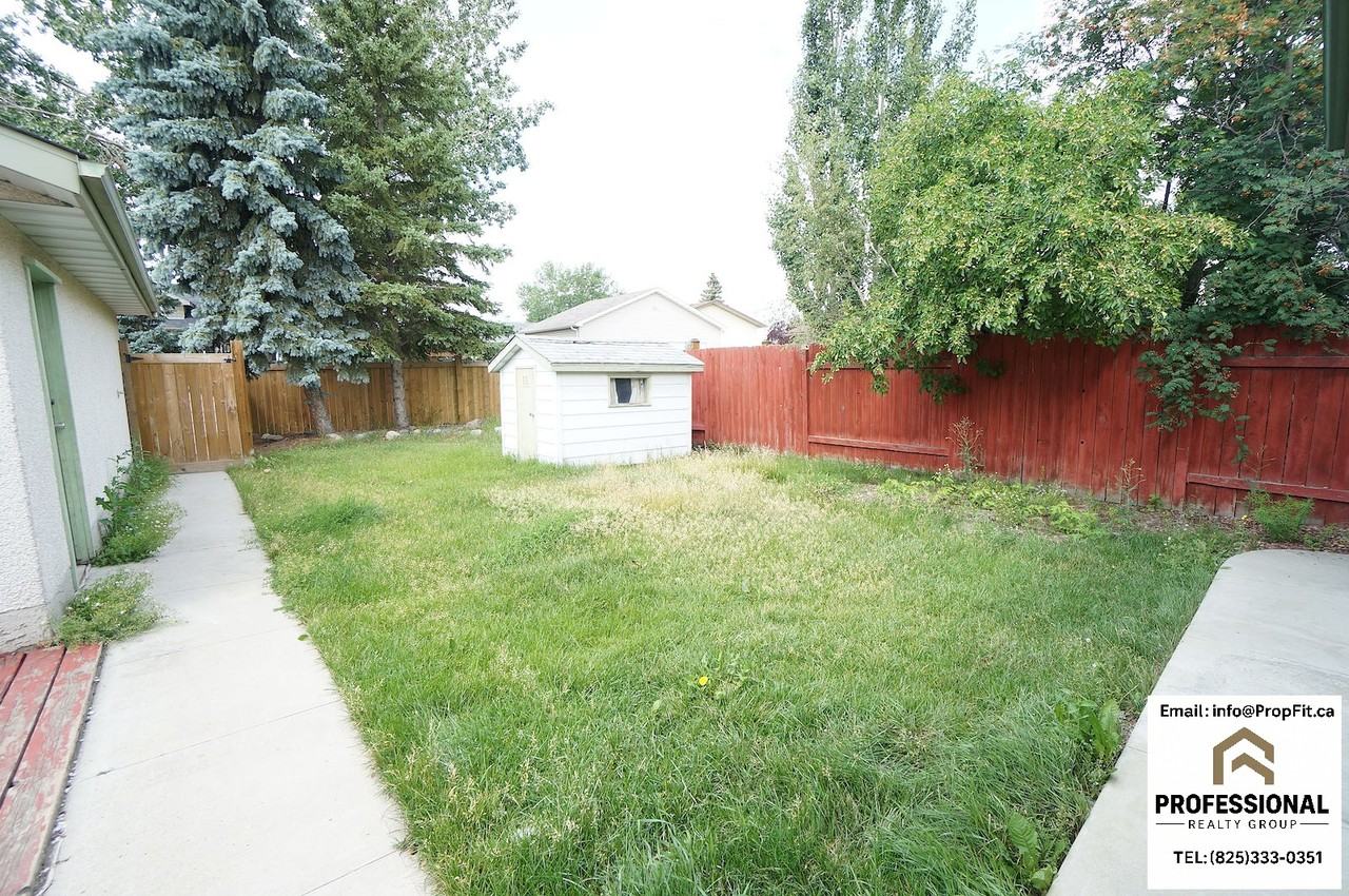 3004 79 St Nw - Photo 4 of 10