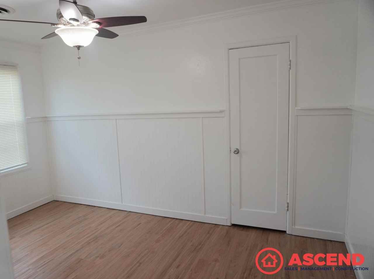 3108 Oak Pl - Photo 5 of 9
