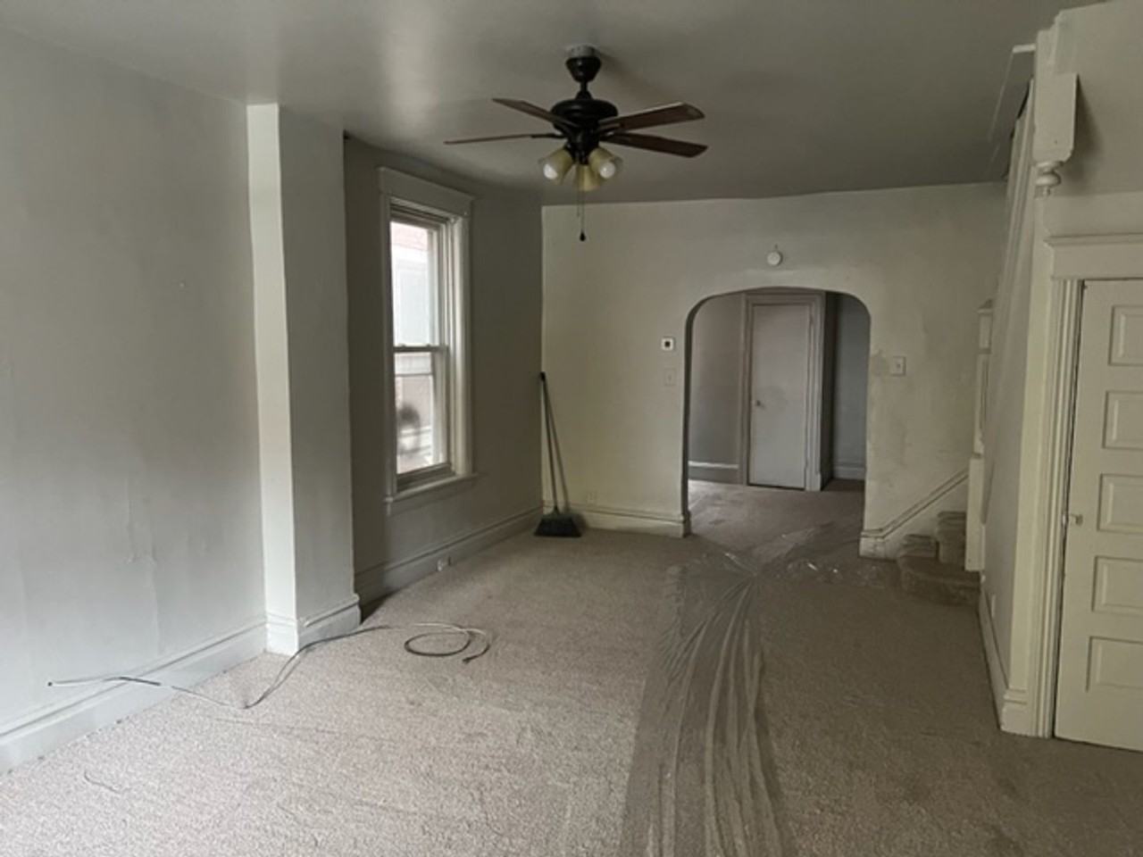 2453 Reel St - Photo 2 of 20