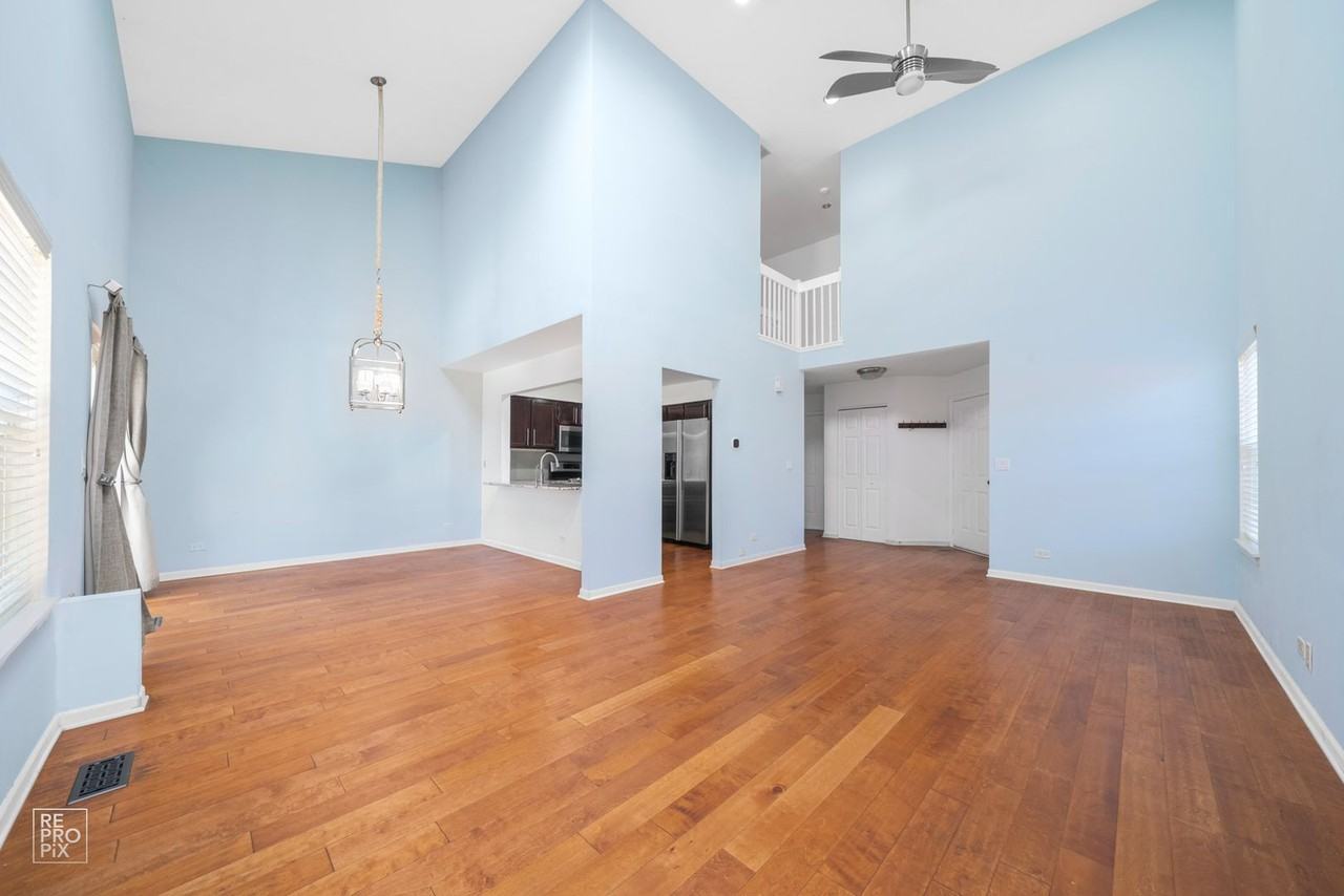 1724 Leeds Ct - Photo 3 of 11