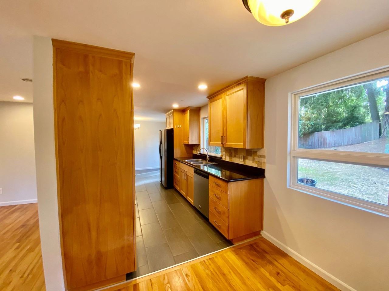 1815 152nd Ave Se - Photo 2 of 12