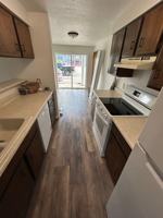 featured image of 836 E Washington St