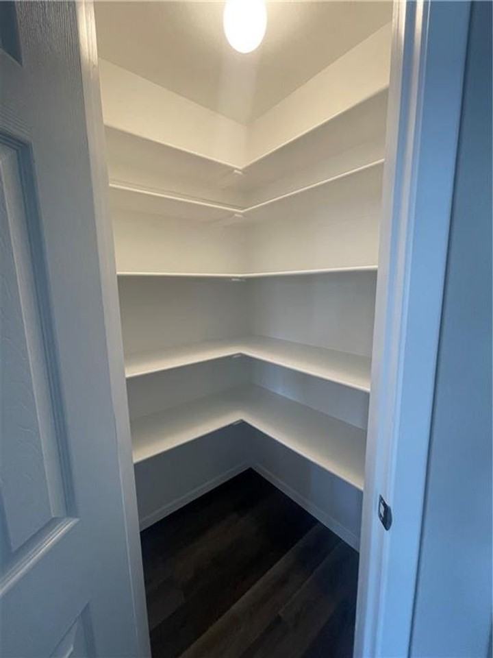 1751 King Rd - Photo 4 of 11