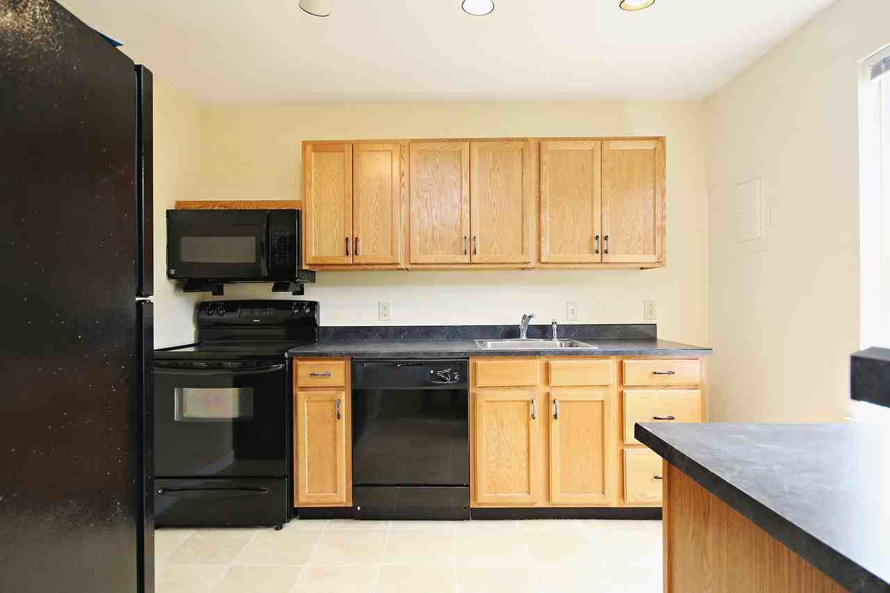 1504 Villa Ter #C - Photo 5 of 13