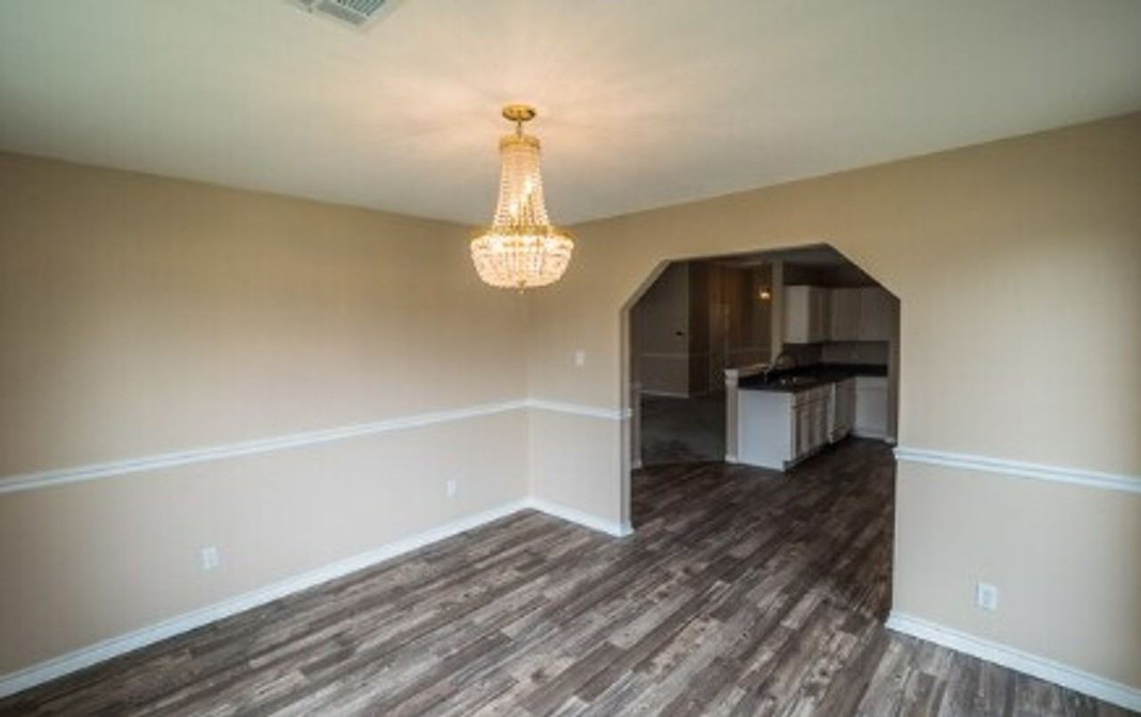 4701 Silver Leaf Ct - Photo 5 of 10