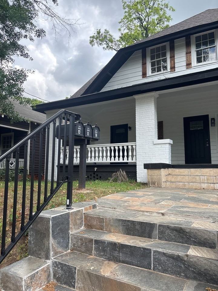 1215 S Hull St - Photo 2 of 35