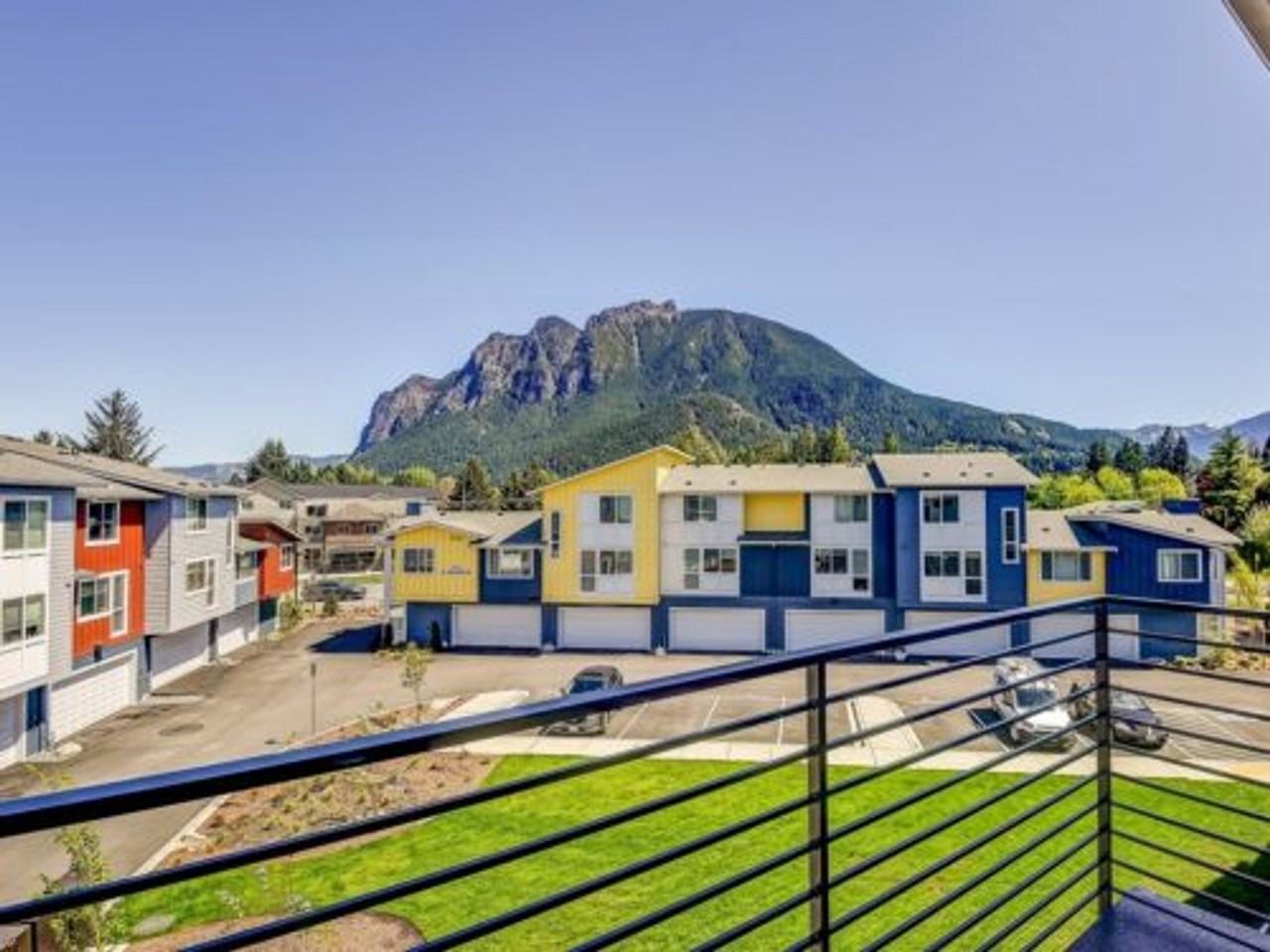 Orchard Place Townhomes - Photo 3 of 3