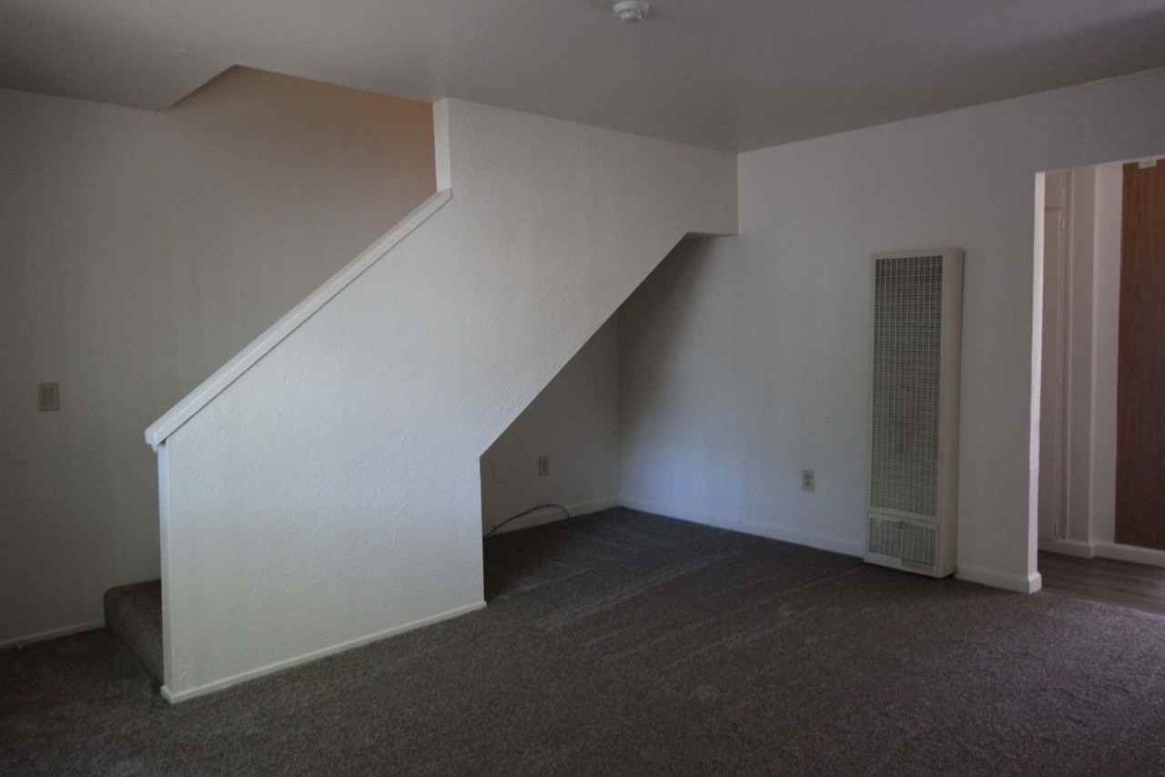 600 Mcconnell Ave - Photo 2 of 9