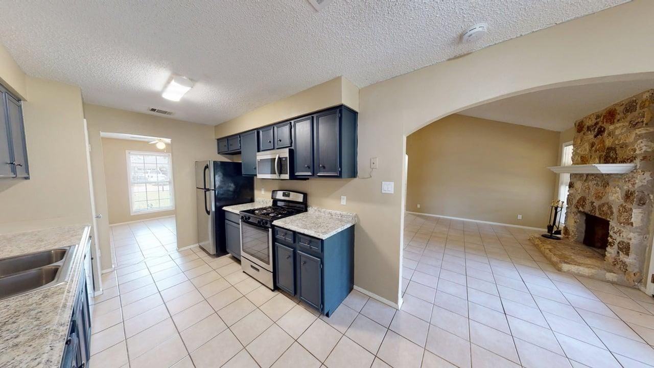 10504 Wendts Way - Photo 5 of 30