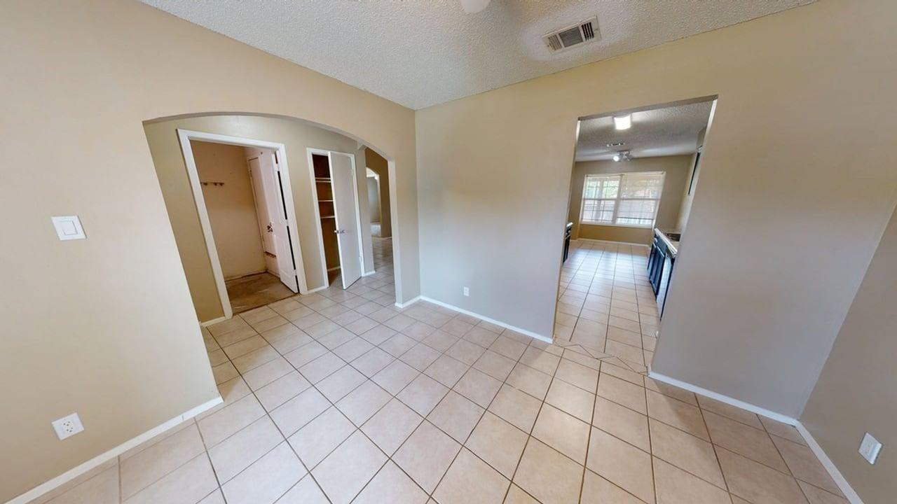 10504 Wendts Way - Photo 7 of 30