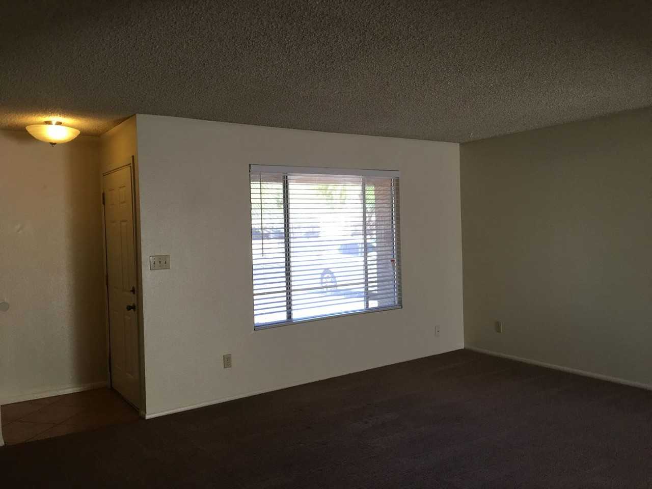 5113 S Country Club Way - Photo 2 of 23