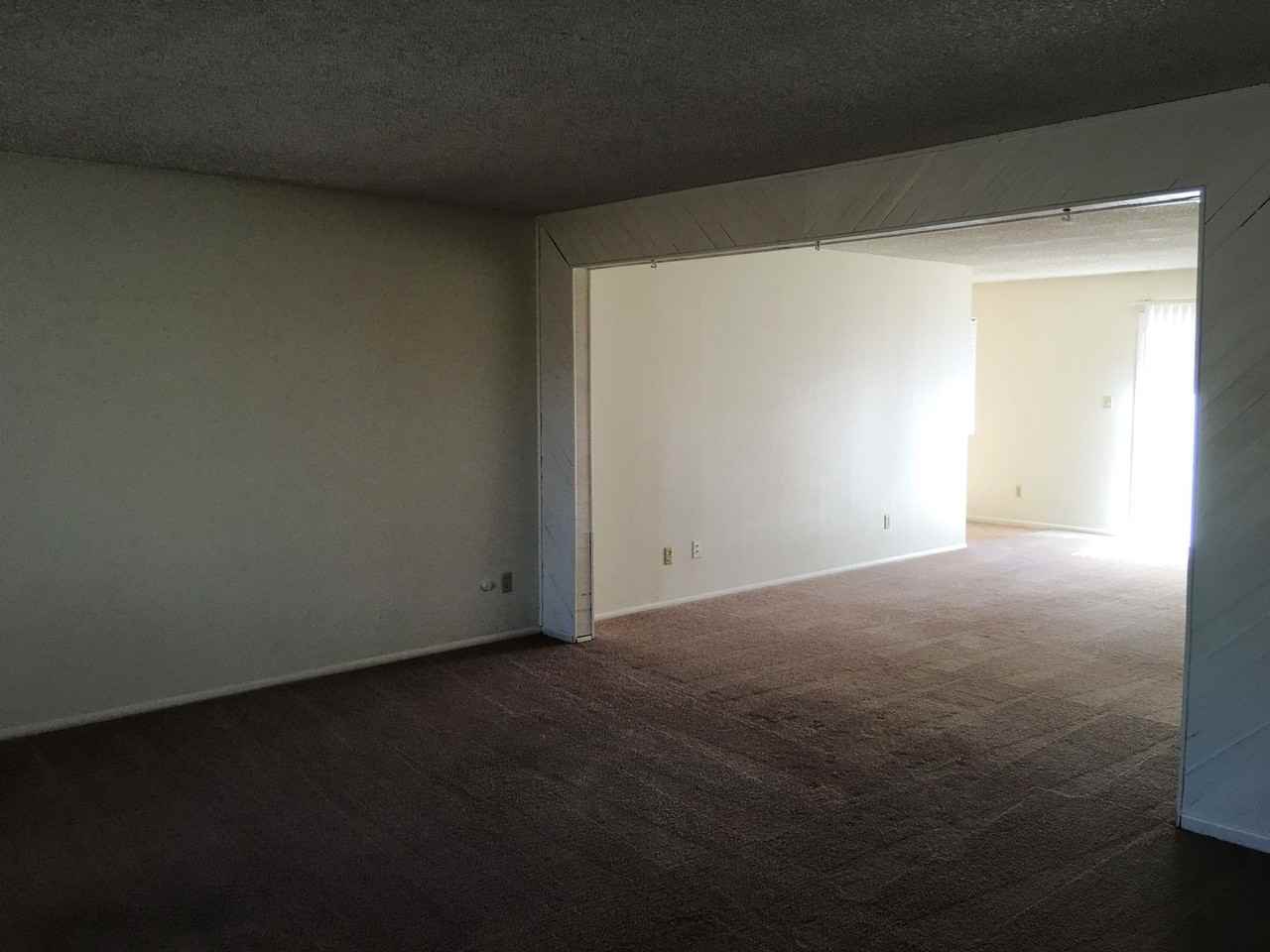 5113 S Country Club Way - Photo 3 of 23