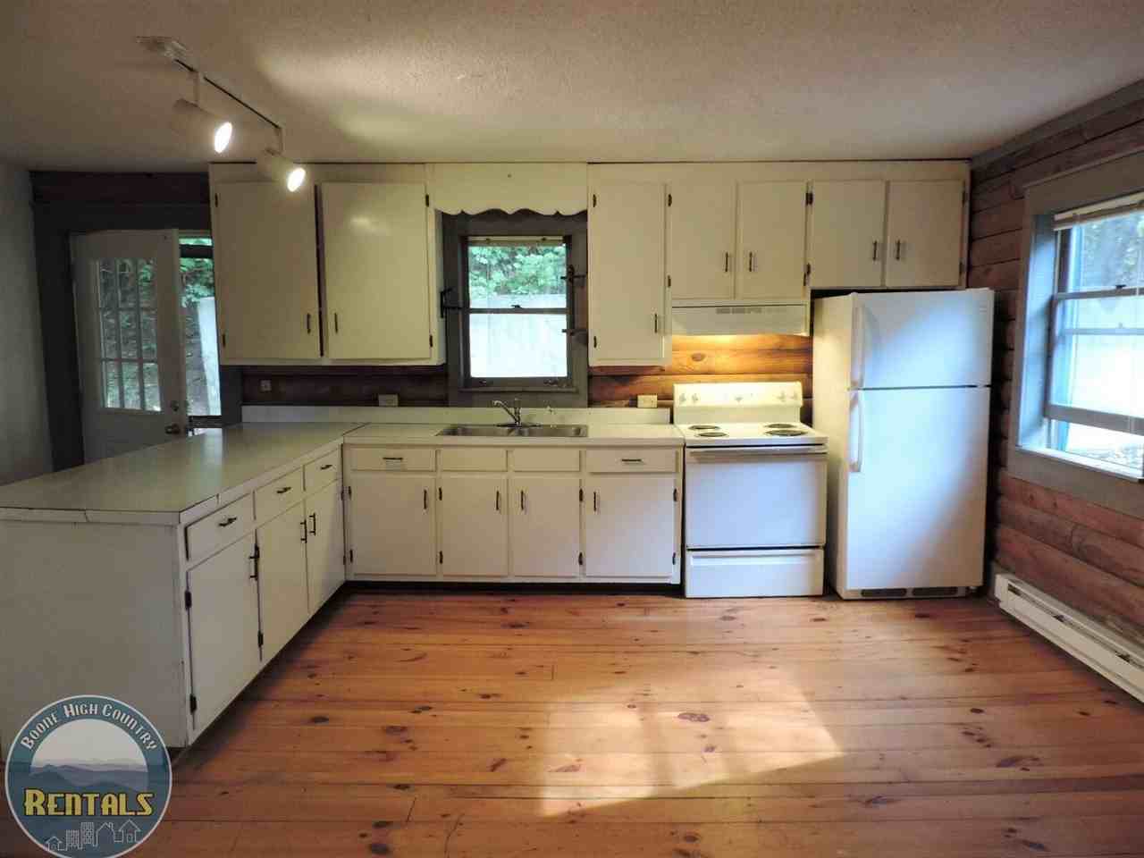 233 Alpine Acres Rd - Photo 6 of 22