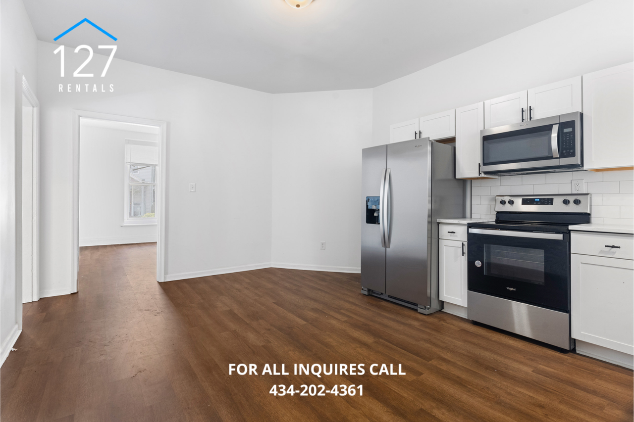 1010 Knight Street - Photo 2 of 14