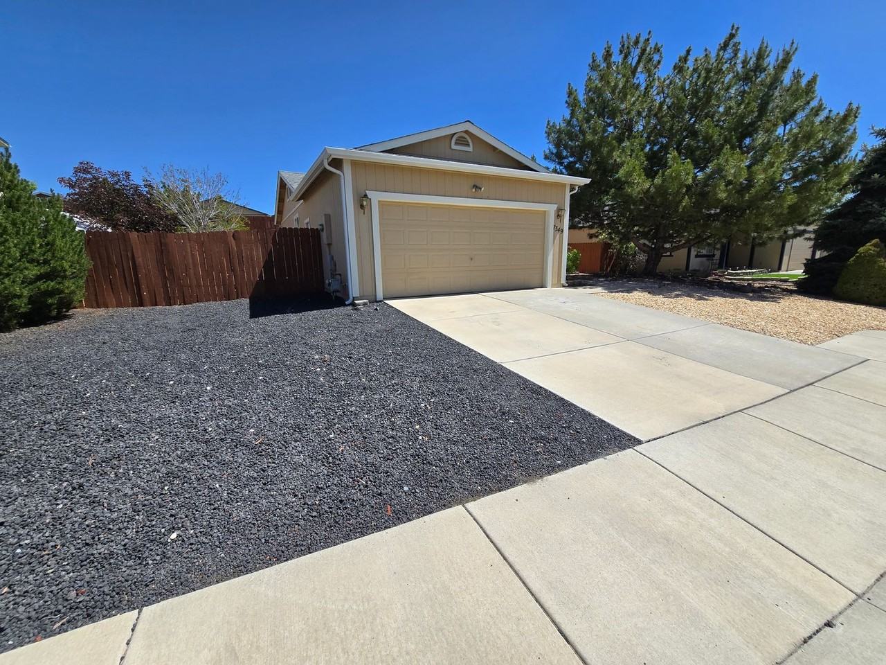 7349 Rubens Ct - Photo 2 of 19