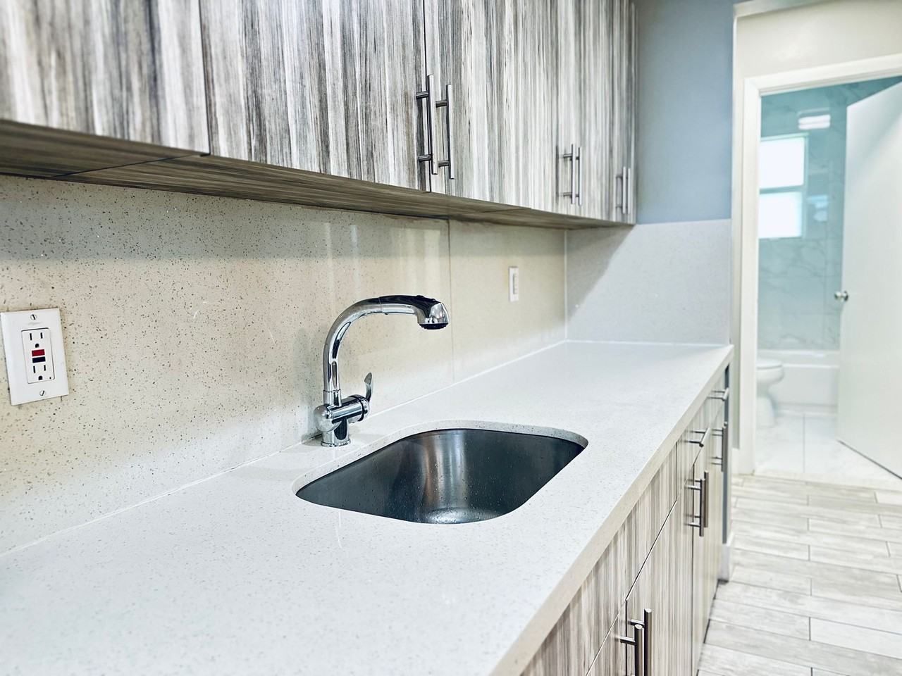 1756 NW 2nd Court Overtown LLC - Photo 3 of 8