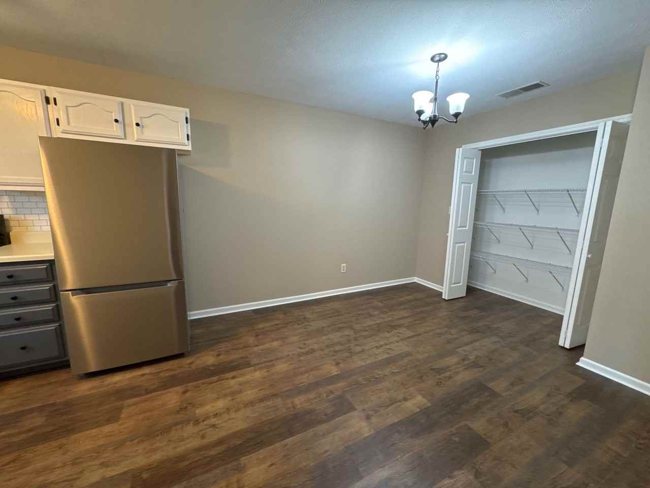 3320 River Oaks Blvd - Photo 3 of 21
