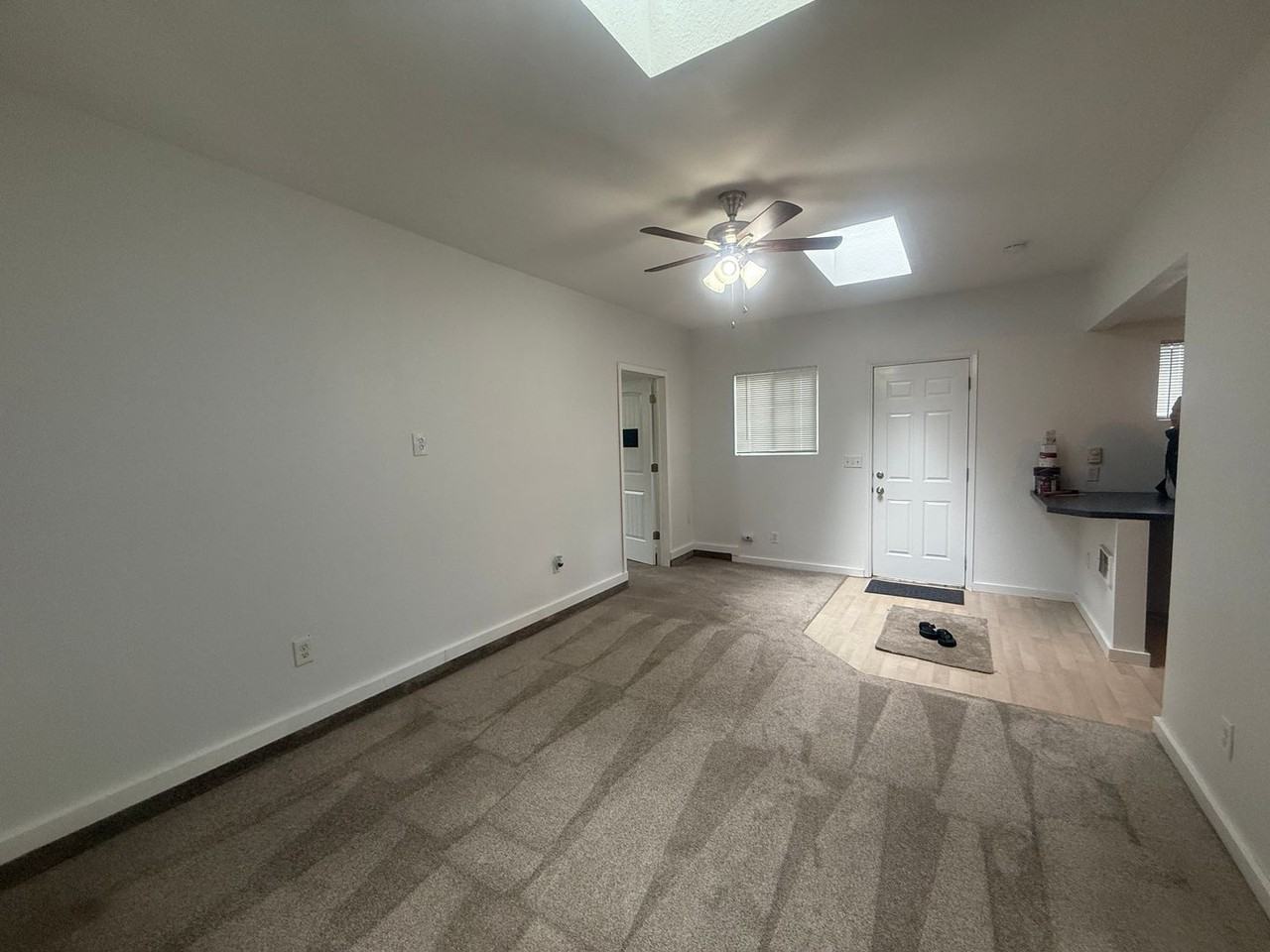 1038 Alder Ave - Photo 2 of 9