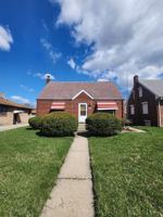 featured image of 116 W 49th Ave