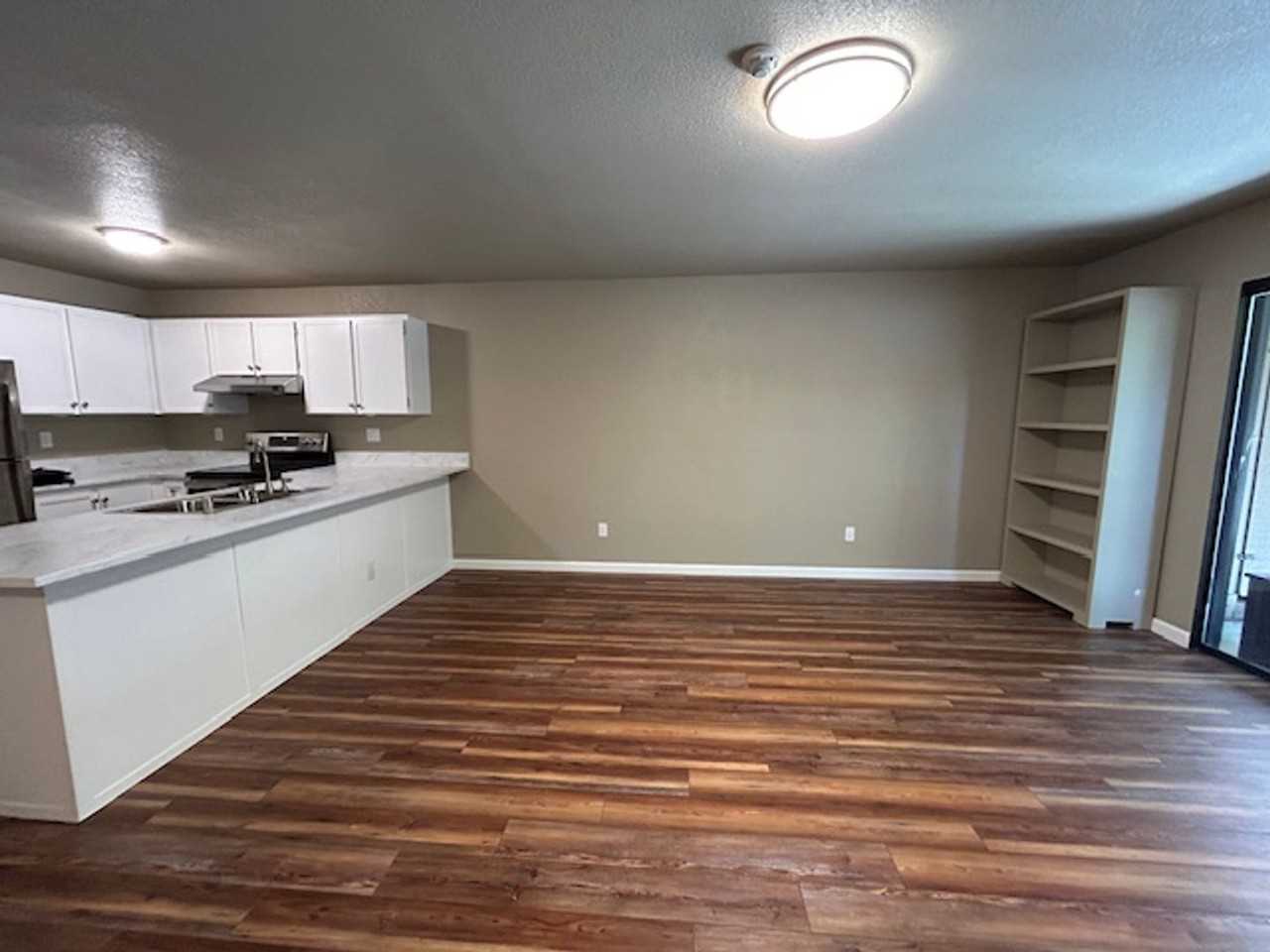 40 Arbor Ct - Photo 3 of 22