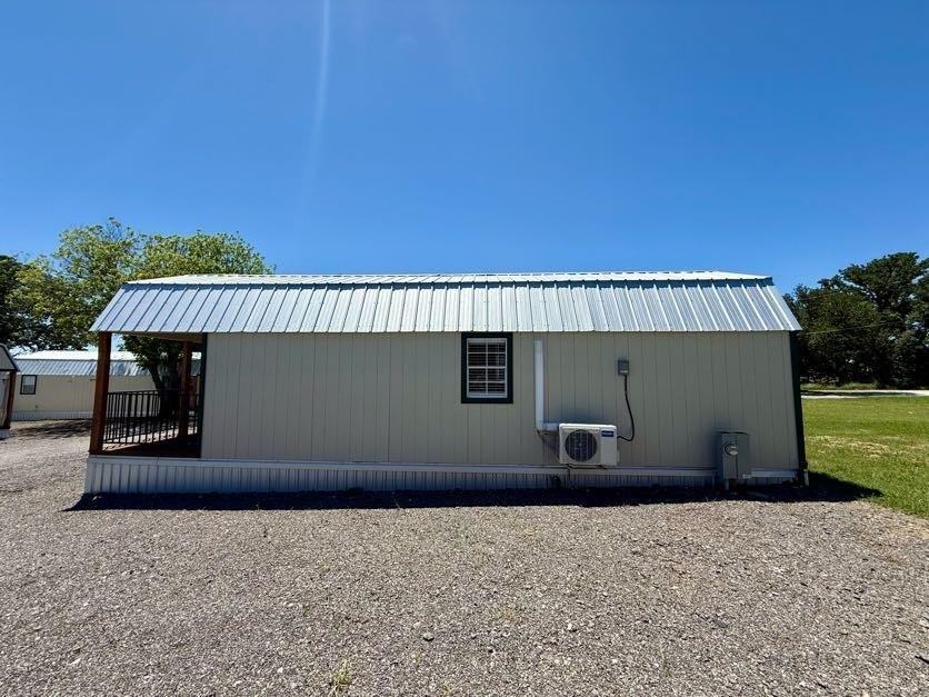 220 Davis Ford Ln - Photo 4 of 13