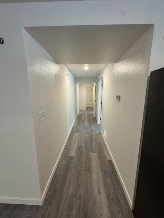 2501 24th St - Photo 3 of 7