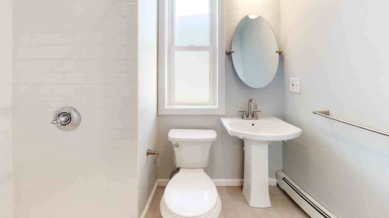 108 Boston Streetboston Street #2 - Photo 4 of 10