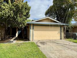 featured image of 3003 Amherst Dr