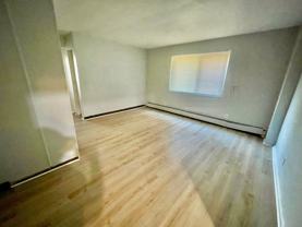 Glen Oaks Apartments - Photo 1 of 1