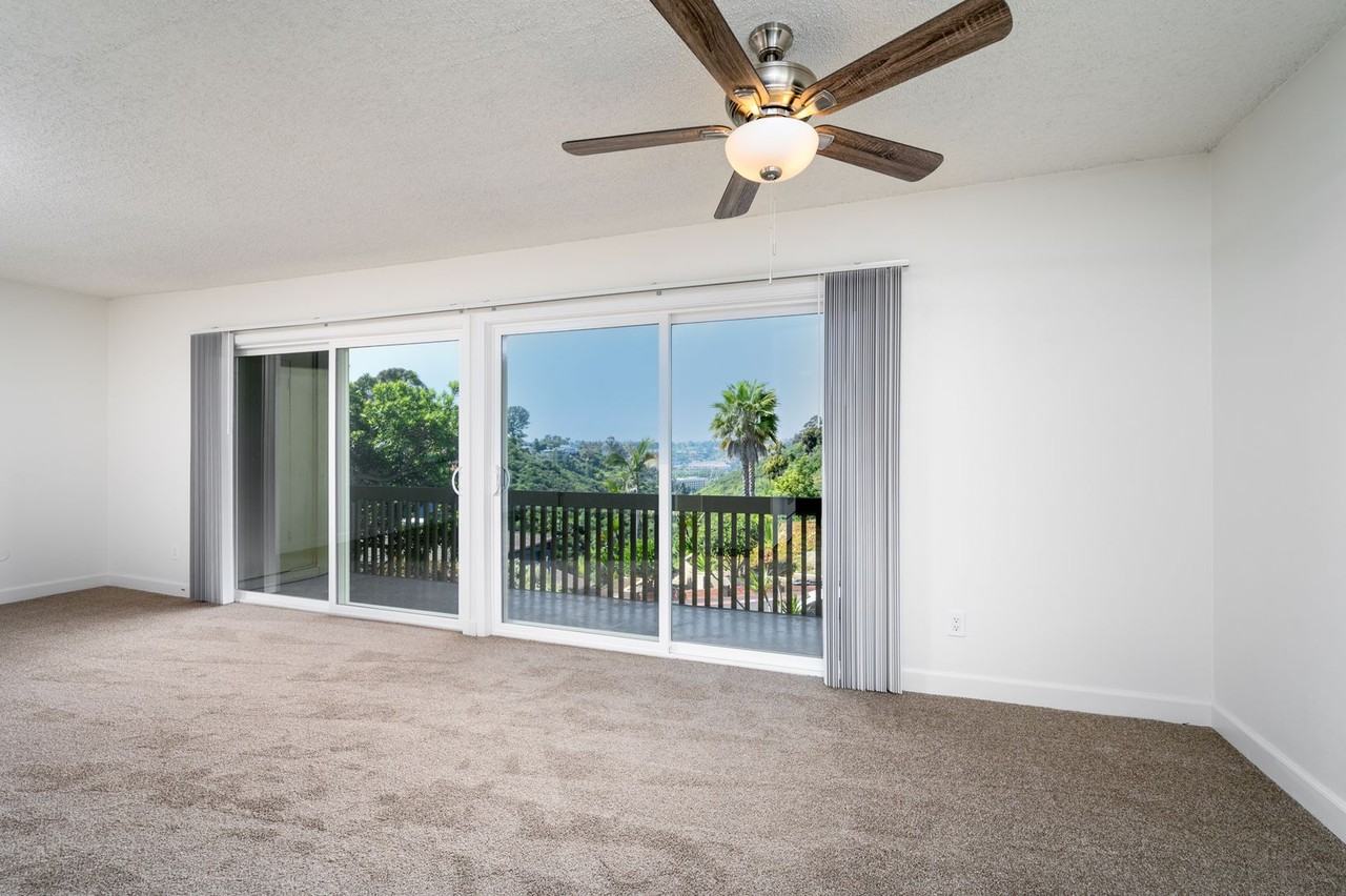 A Walkers Paradise and Serene Canyon Views in one of San Diego's most charming neighborhoods, Mission Hills! - Photo 4 of 14