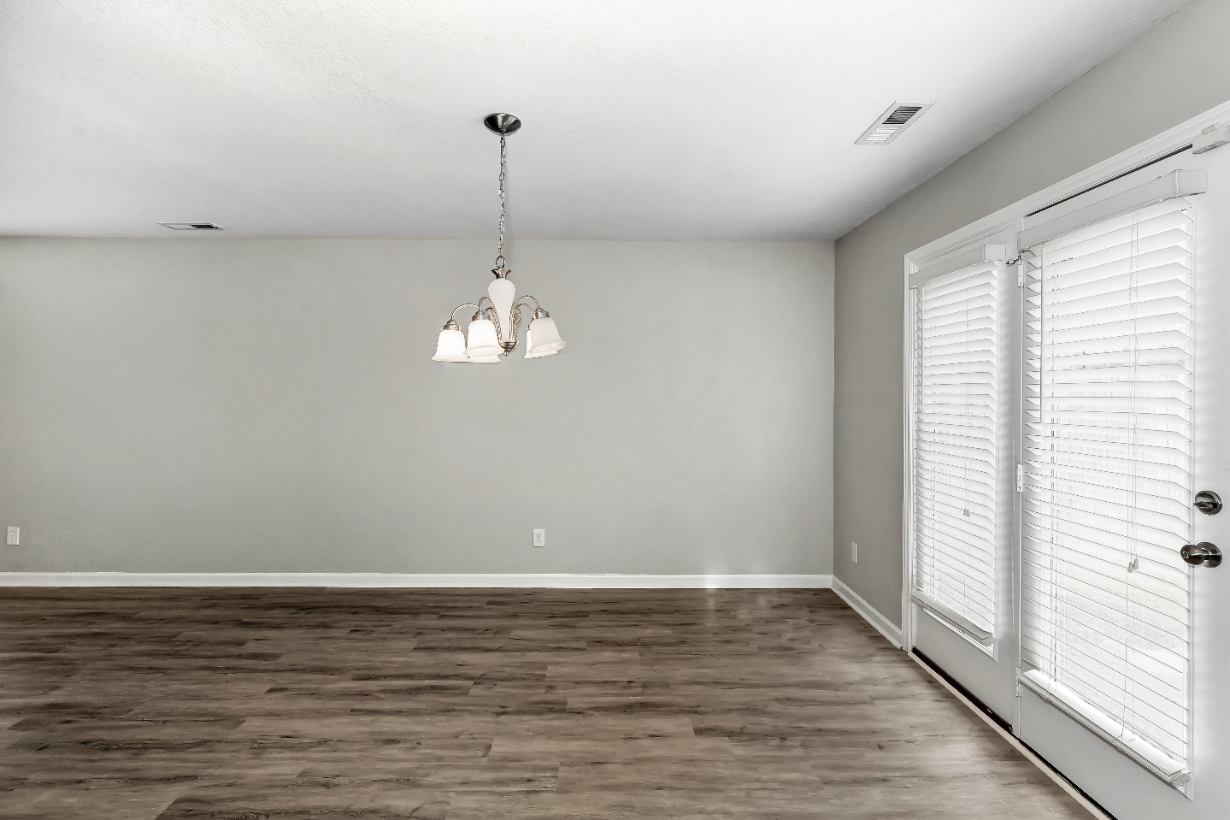 325 Kenneth Blvd Nw - Photo 5 of 21