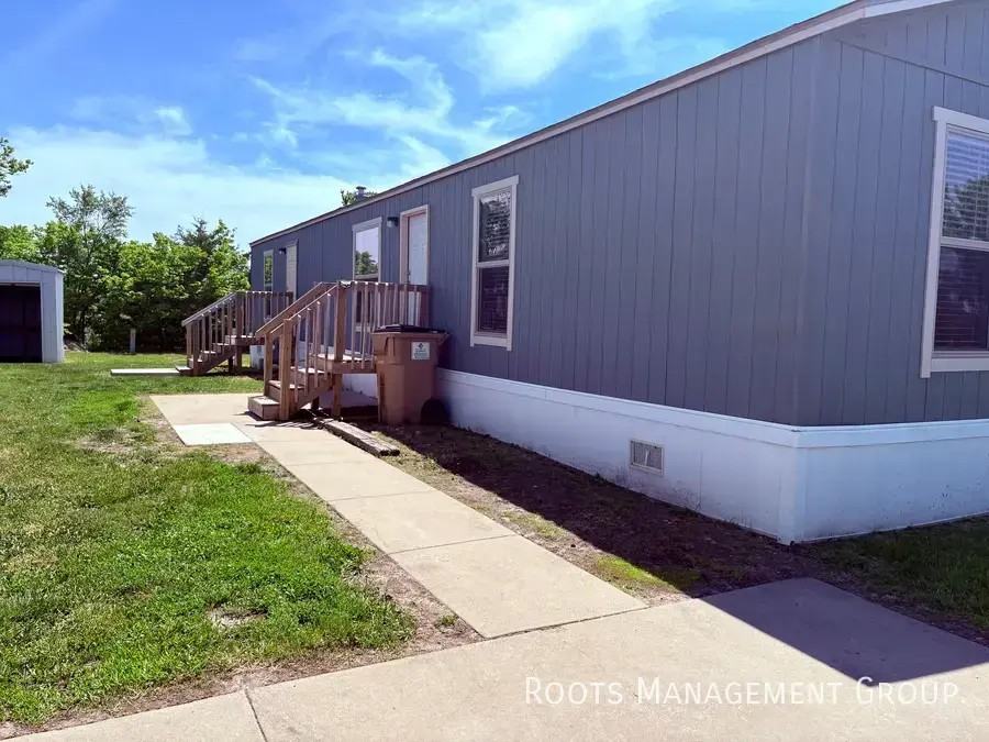 675 Mills Dr #675 - Photo 2 of 12