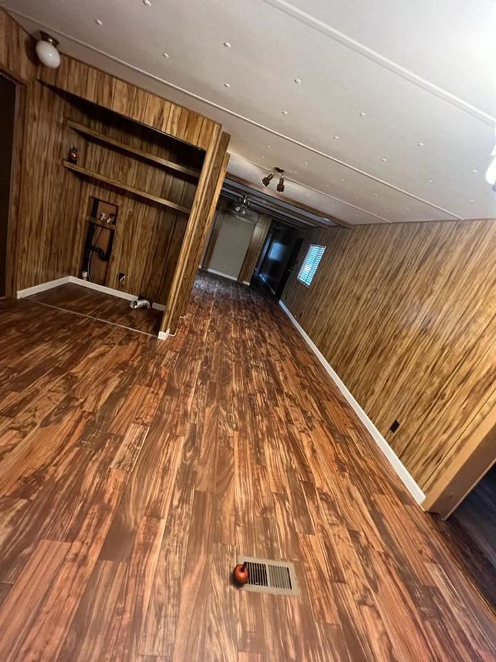 3710 Stanley Dr - Photo 2 of 14