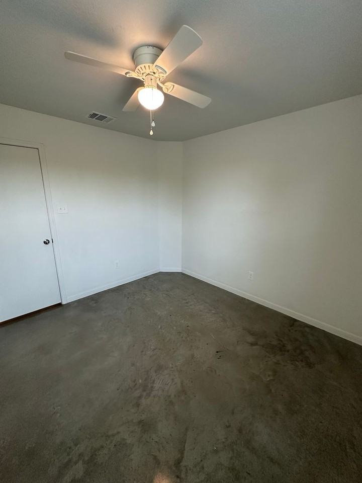 3330 Stonewall Dr #A - Photo 7 of 11