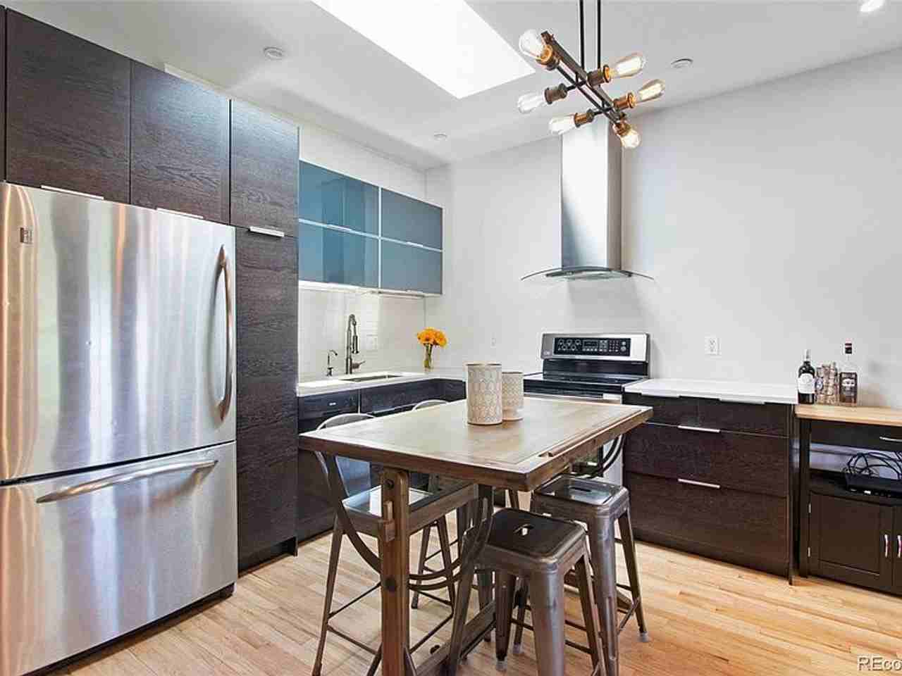 2443 W Dunkeld Pl - Photo 3 of 24