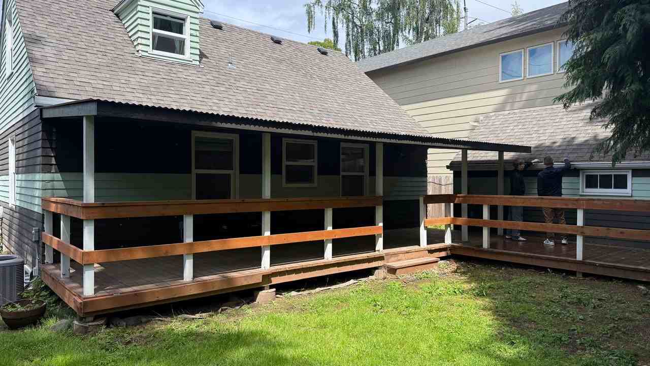 5708 Se Stark St - Photo 6 of 30