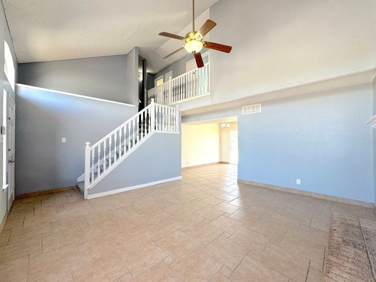 504 Journey Ct - Photo 5 of 25