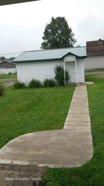 1021 Fairground St - Photo 3 of 22