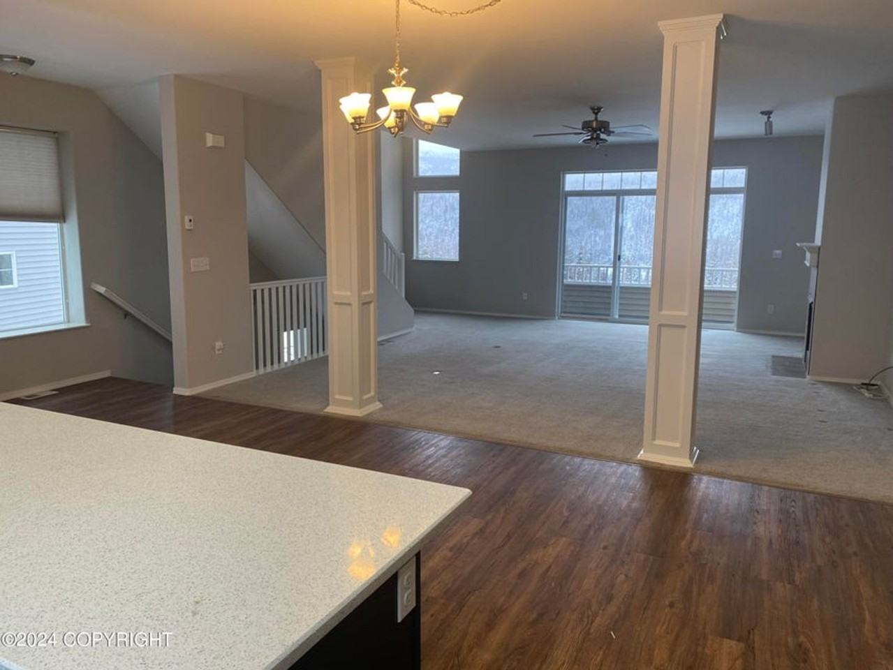 20349 Riverside Dr - Photo 4 of 17