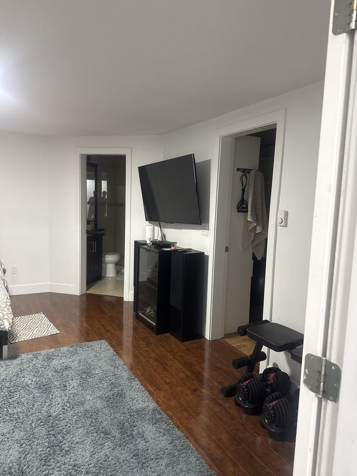 6202 126B Street - Photo 3 of 6