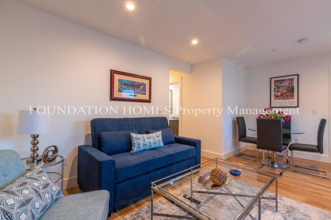 14 Princess Ln - Photo 6 of 17