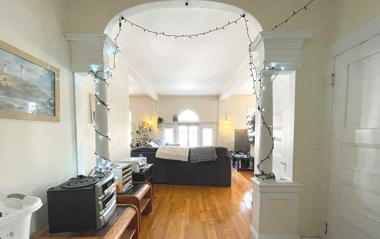 66 Englewood Avenue - Photo 2 of 20