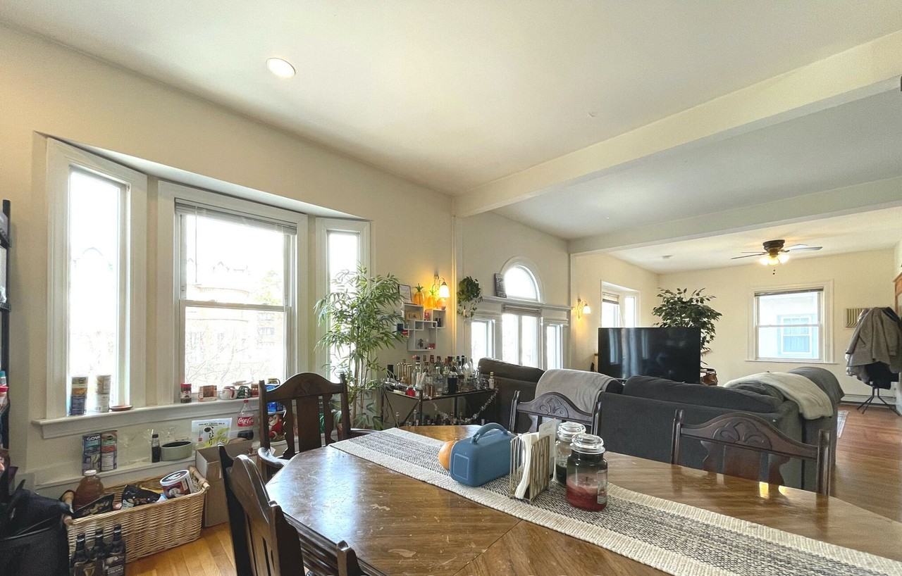 66 Englewood Avenue - Photo 6 of 20