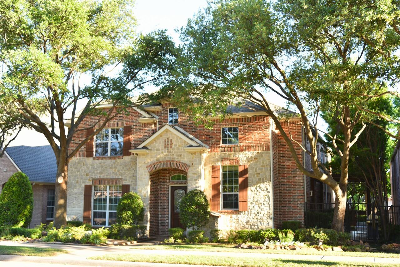 5447 Wendover Dr #NA - Photo 2 of 29