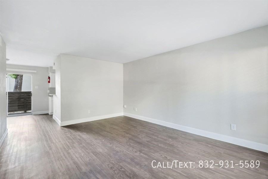 17989 Gulf Pines Dr #CLG1 - Photo 5 of 12