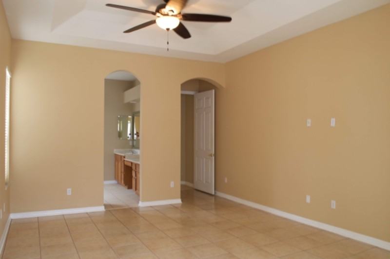 6220 Hedgesparrows Ln